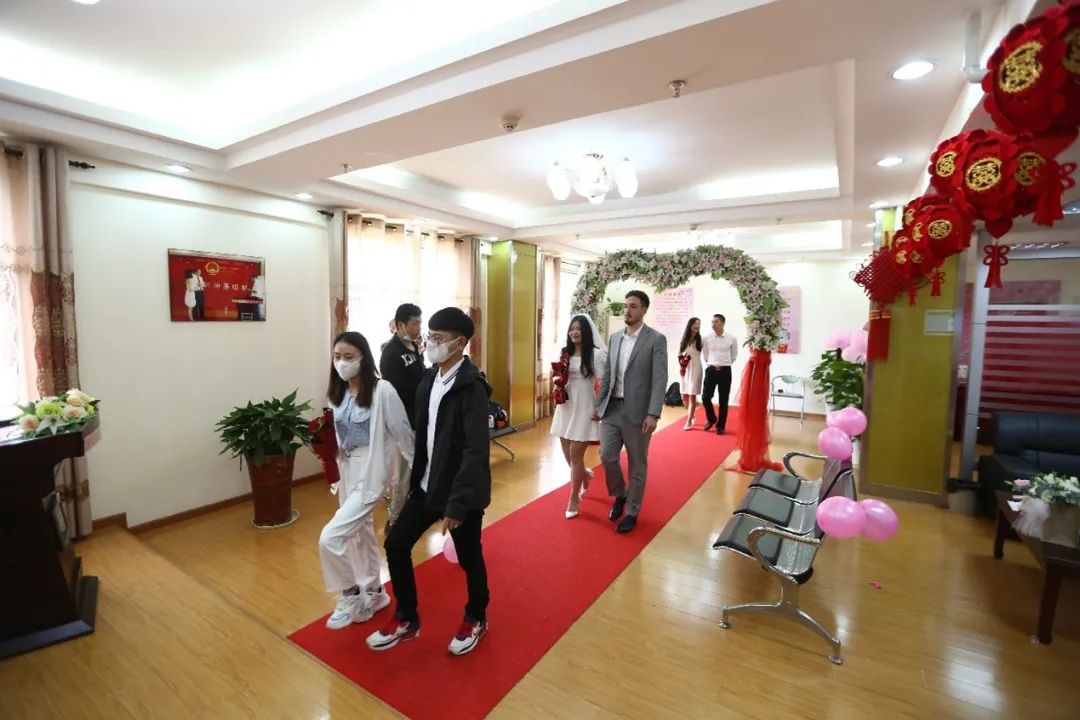 廣州婚姻咨詢機構_上海正規婚姻咨詢機構_咨詢婚姻機構