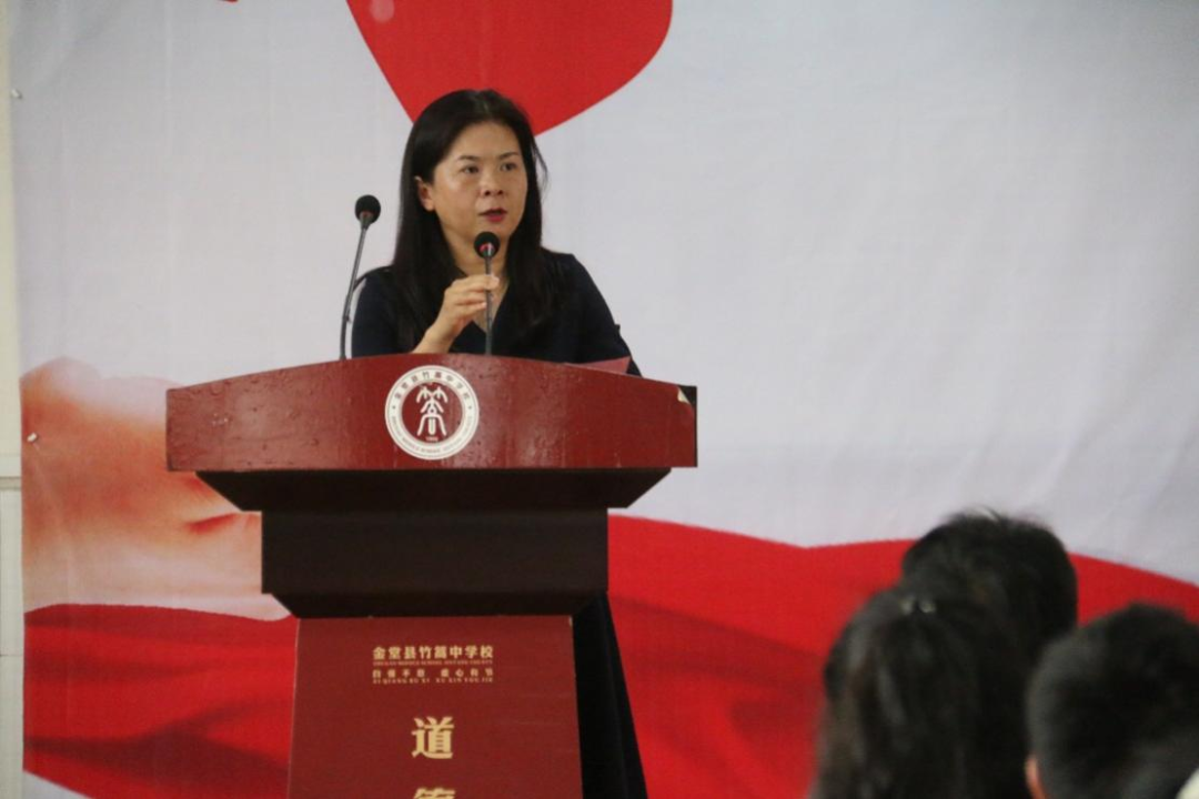 都市頻道心理咨詢師_心理咨詢成都_成都市心理咨詢輔導(dǎo)中心